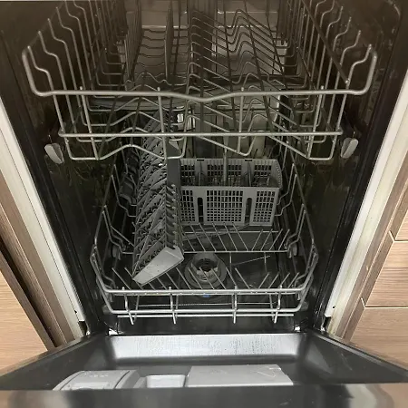 بيت شباب Shape&color Premium