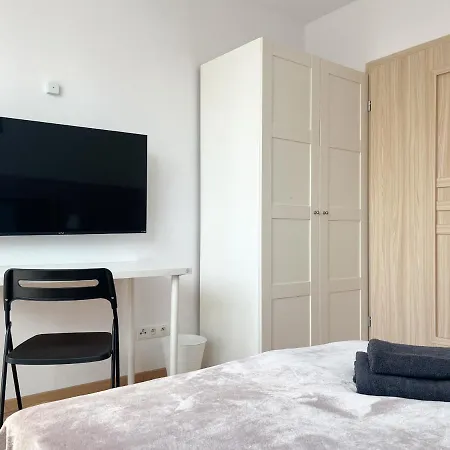 Hostel Shape&color Premium *